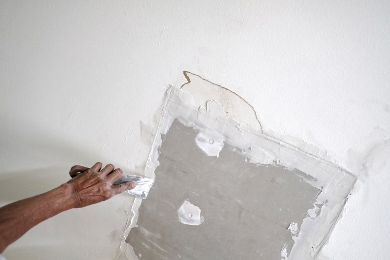 Drywall Crack Repair